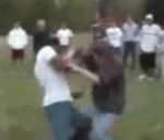vidéo compilation baston bagarre bataille rue coup de poing pied