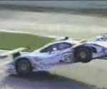 vidéo prise air voiture décolle 24 heures dy Mans