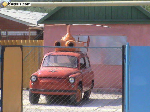photo fiat 500 fiat500 tuning voiture hélicoptère hélice décoration humour insolite
