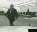 vidéo frein à main policier voiture recule