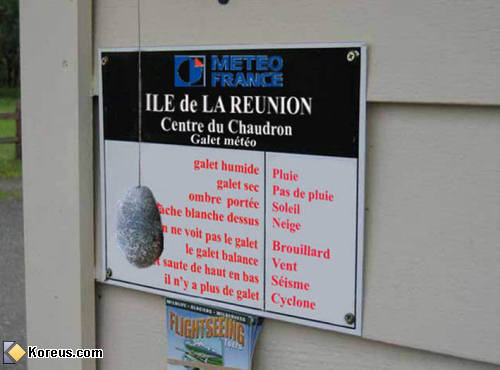 photo météo île réunion galet pancarte affiche humour insolite