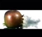 vidéo balle ralenti pomme banane canette bouteille carte