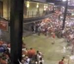 vidéo coup de vent poubelle emporter