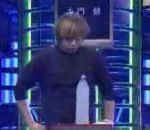 vidéo boire bouteille eau rapidement japon