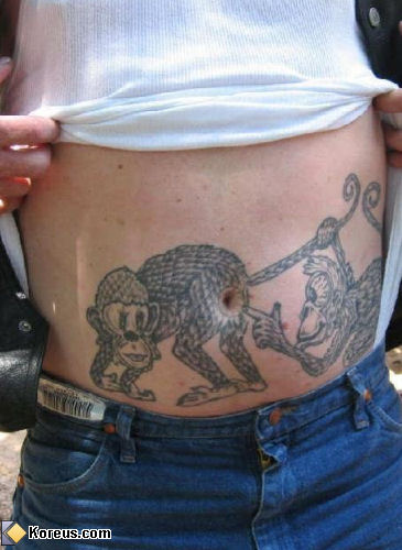tatouage nombril insolite singe anus photo humour insolite