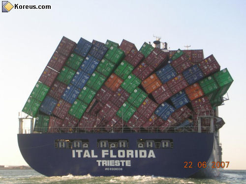 photo bateau cargo cargaison humour insolite