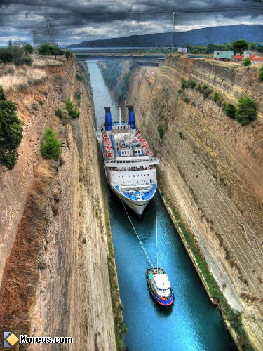 photo paquebot canal étroit humour insolite