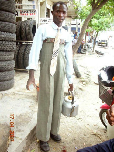 photo humour insolite mode pantalon taille haute