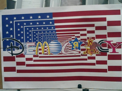 photo humour insolite drapeau américain démocratie