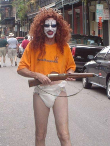 photo homme fou couche humour insolite