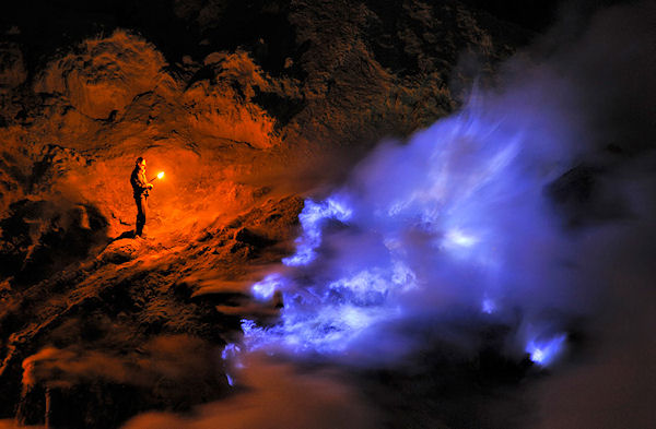 photo humour insolite volcan kawah ijen soufre