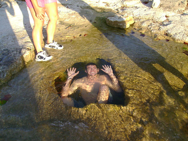 photo humour insolite homme sous eau