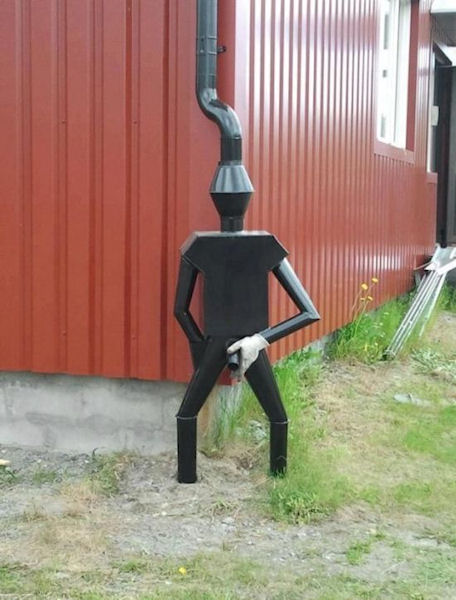 photo humour insolite gouttiere homme pipi
