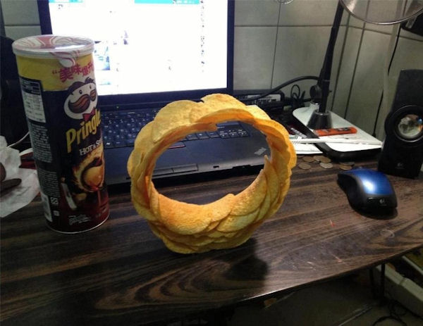 insolite cercle chips springles