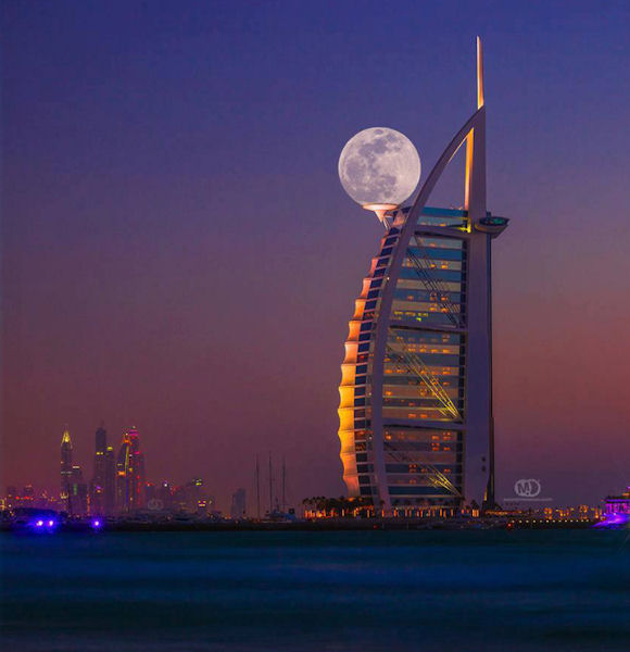 insolite dubai lune