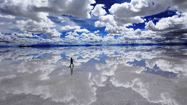 insolite bolivie desert reflet sel