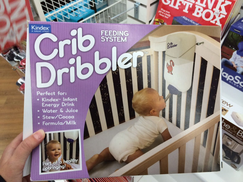 insolite bebe biberon blague
