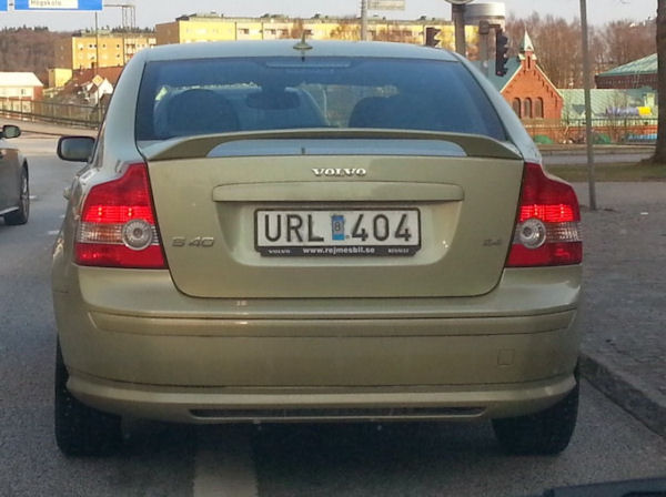 insolite 404 immatriculation plaque url voiture