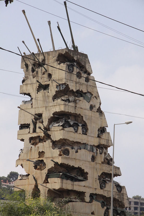 insolite char tank tour