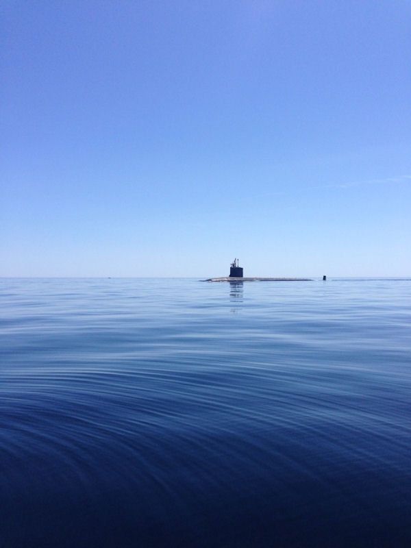 insolite sous-marin surface