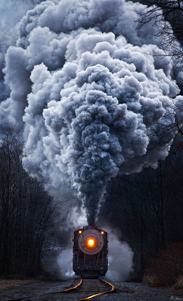 insolite fumee locomotive vapeur