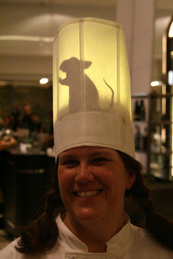 insolite cuisinier rat ratatouille toque