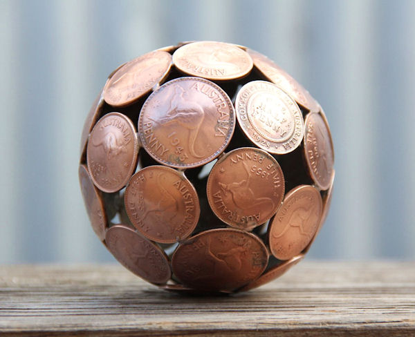 insolite penny piece sphere