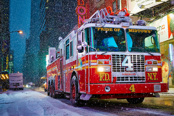 insolite camion neige pompier