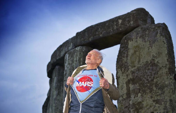 insolite aldrin astronaute buzz nasa t-shirt