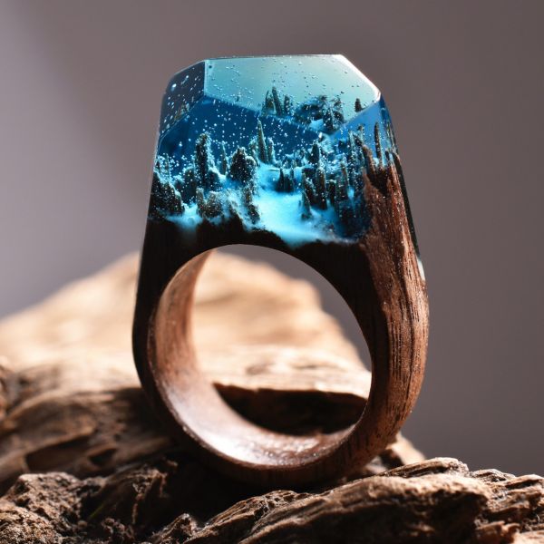 insolite bague bois foret miniature monde