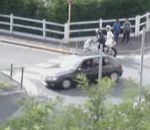 voiture poursuite moto Régis dans la police