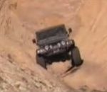 4x4 pente Dégringolade d'une jeep