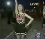 pom-pom-girl cheerleader Accident de pom pom girl en direct
