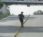 martin record Slalom en skateboard