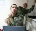 danse webcam soldat I like the way you move