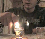 verre main Alcool Flambé