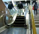 kawasaki escalator Le plus petit escalator du monde