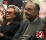 regard femme Jacques Chirac trop galant pour Bernadette