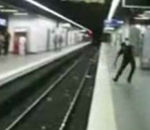 rail saut Saut par-dessus un quai de métro