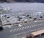 eau inondation Le tsunami japonais détruit la ville de Kesennuma