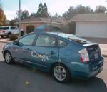 conducteur homme Test de la voiture sans conducteur de Google