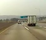 camion voiture collision Voiture à contresens