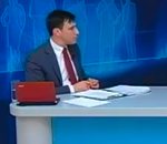 oeuf Journaliste de télé grec reçoit des oeufs