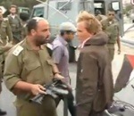 israel coup visage Militaire vs Manifestant