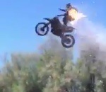 feu saut eau Saut en motocross raté