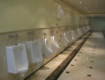 toilettes urinoir Toilettes pour escaladeur