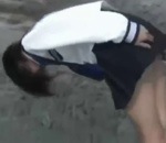 japon fille Des filles plongent dans la boue