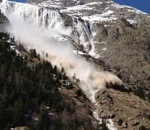 terrain eboulement Avalanche de printemps en Isère