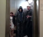 wars star jedi Utiliser la Force dans un ascenseur (Caméra cachée)