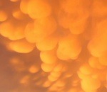 orange nuage Nuages mammatus